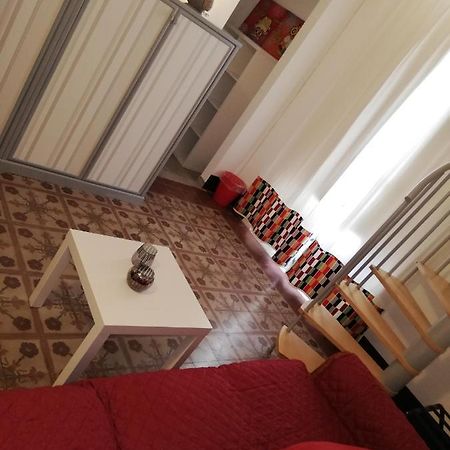 Il Posto Giusto Station Rooms Палермо Екстер'єр фото
