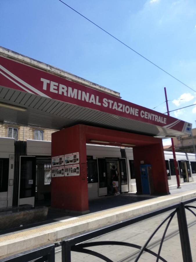 Il Posto Giusto Station Rooms Палермо Екстер'єр фото